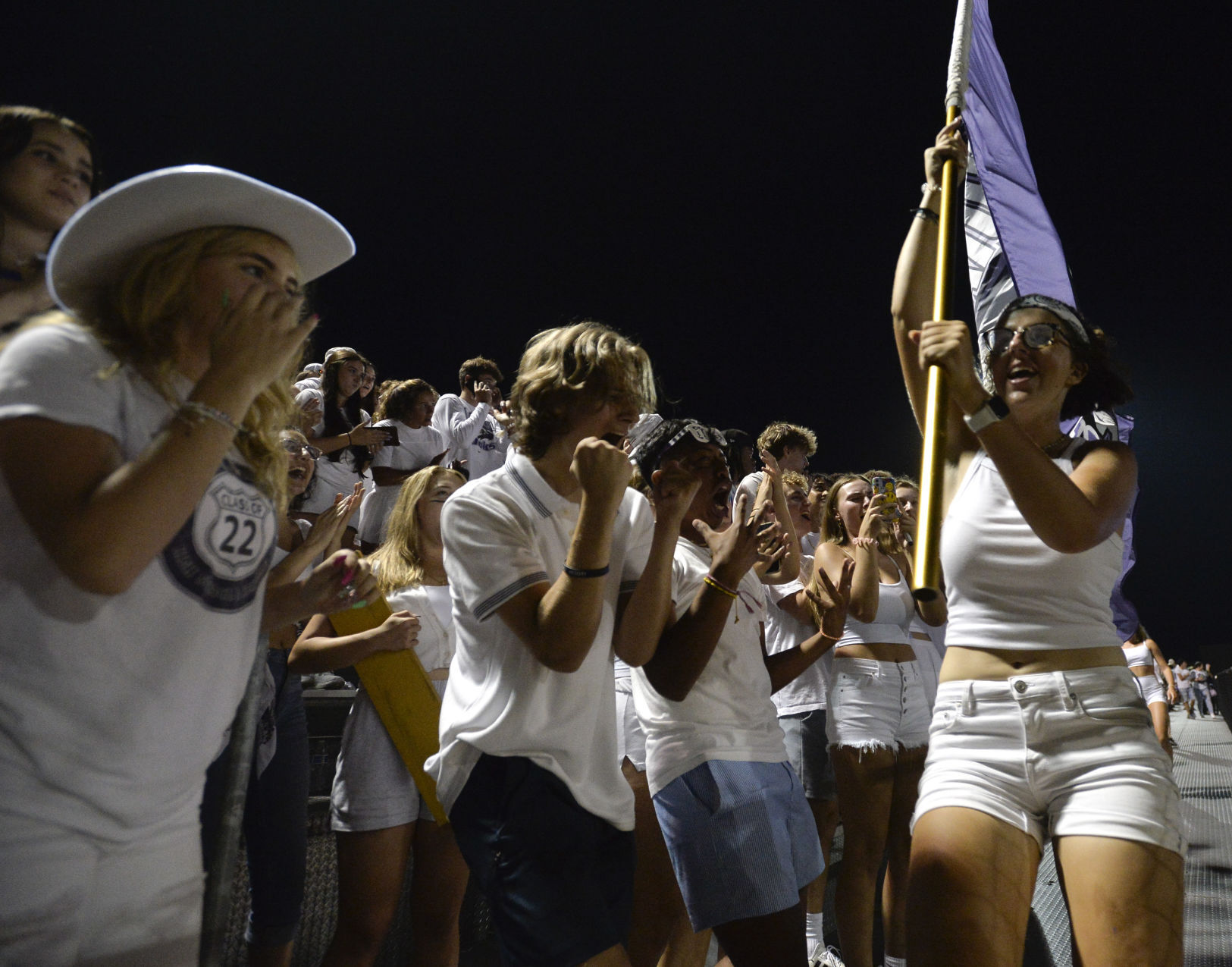 INDIAN TRAIL VS EVANSTON FOOTBALL